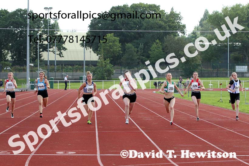 Women and Girls 100 metres, 2021 North Eastern Track and Field Champs., Middesbrough. Photo: David T. Hewitson/Sports for All Pics